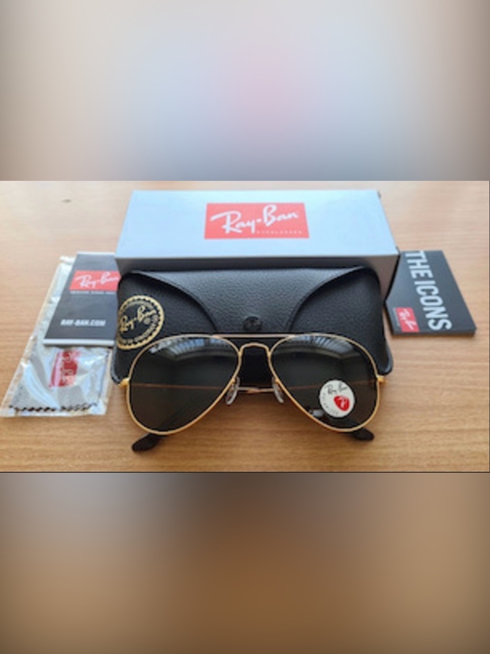 Ray-Ban Classic Gold Aviator Sunglasses with Black Lenses Brand New In Box